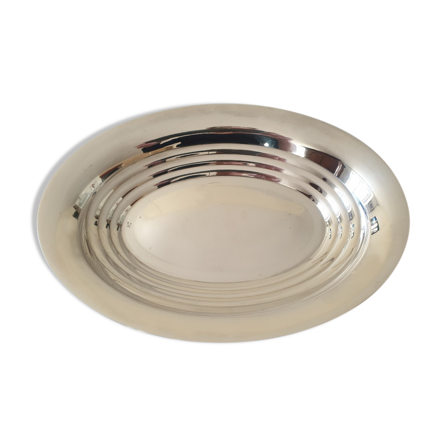 Silver metal vegetable dish