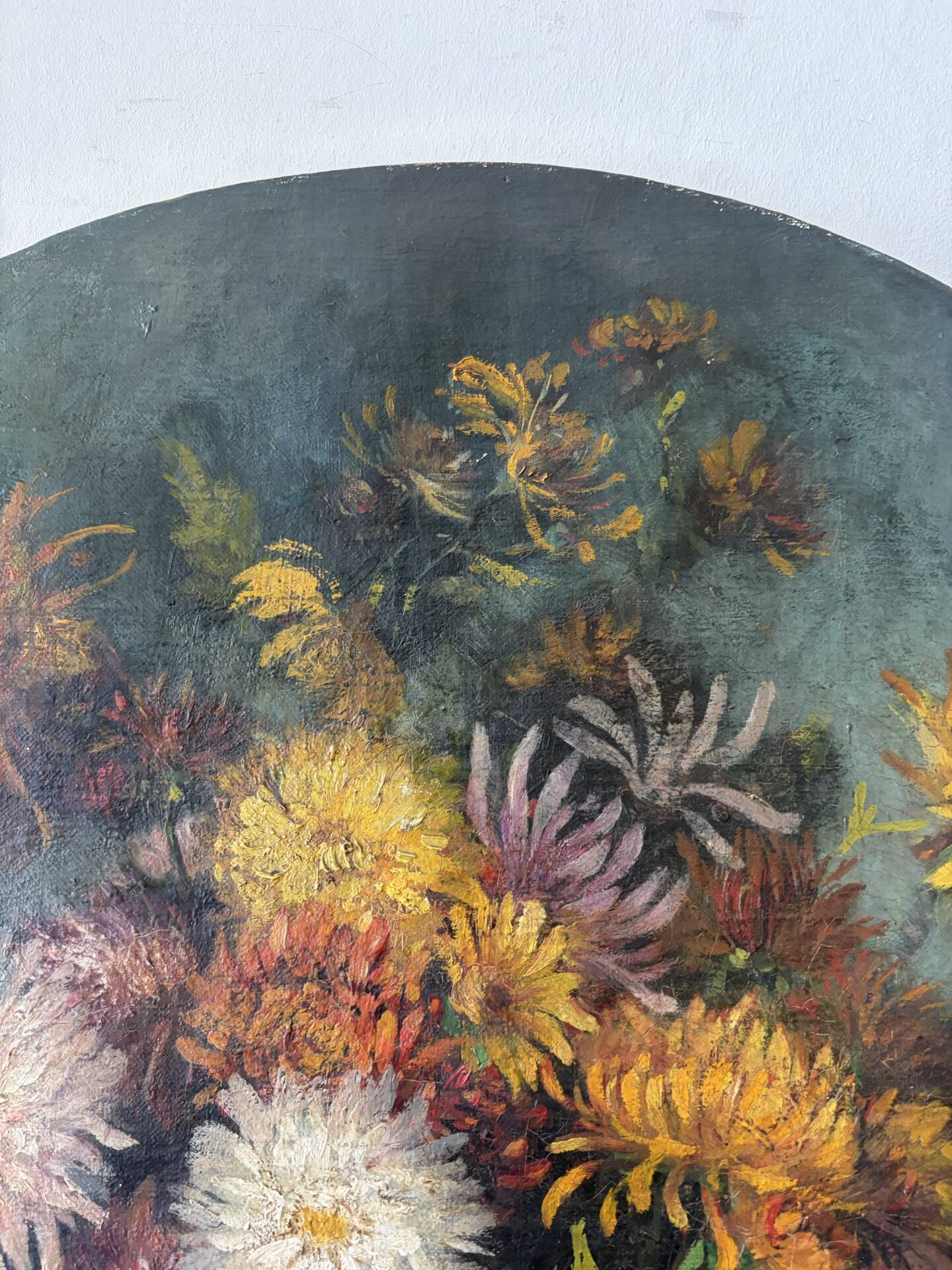 Oval bouquet, oil on canvas