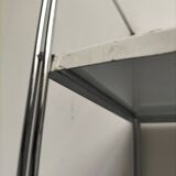 Metal string shelf