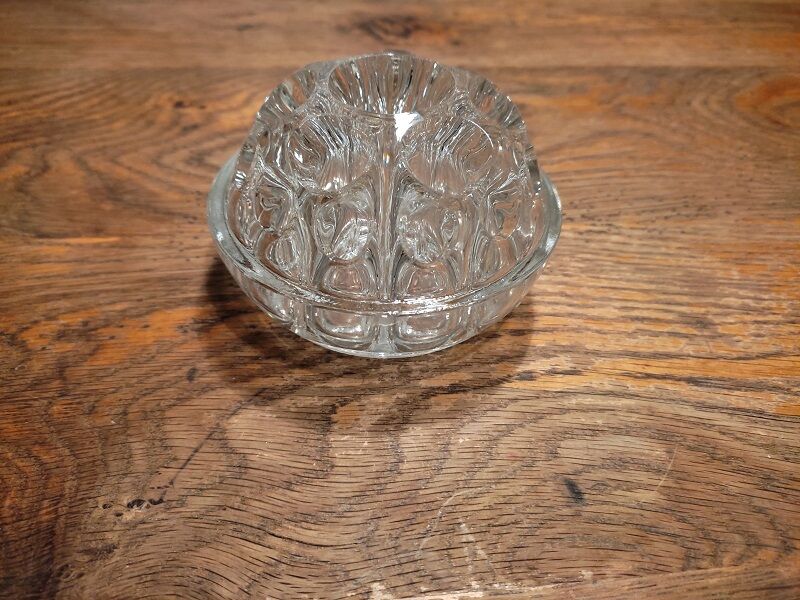 Pique flowers in glass old vintage decoration dp1021f56