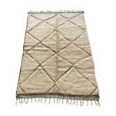 Tapis berbere beni ouarain blanc et gris 140x205cm