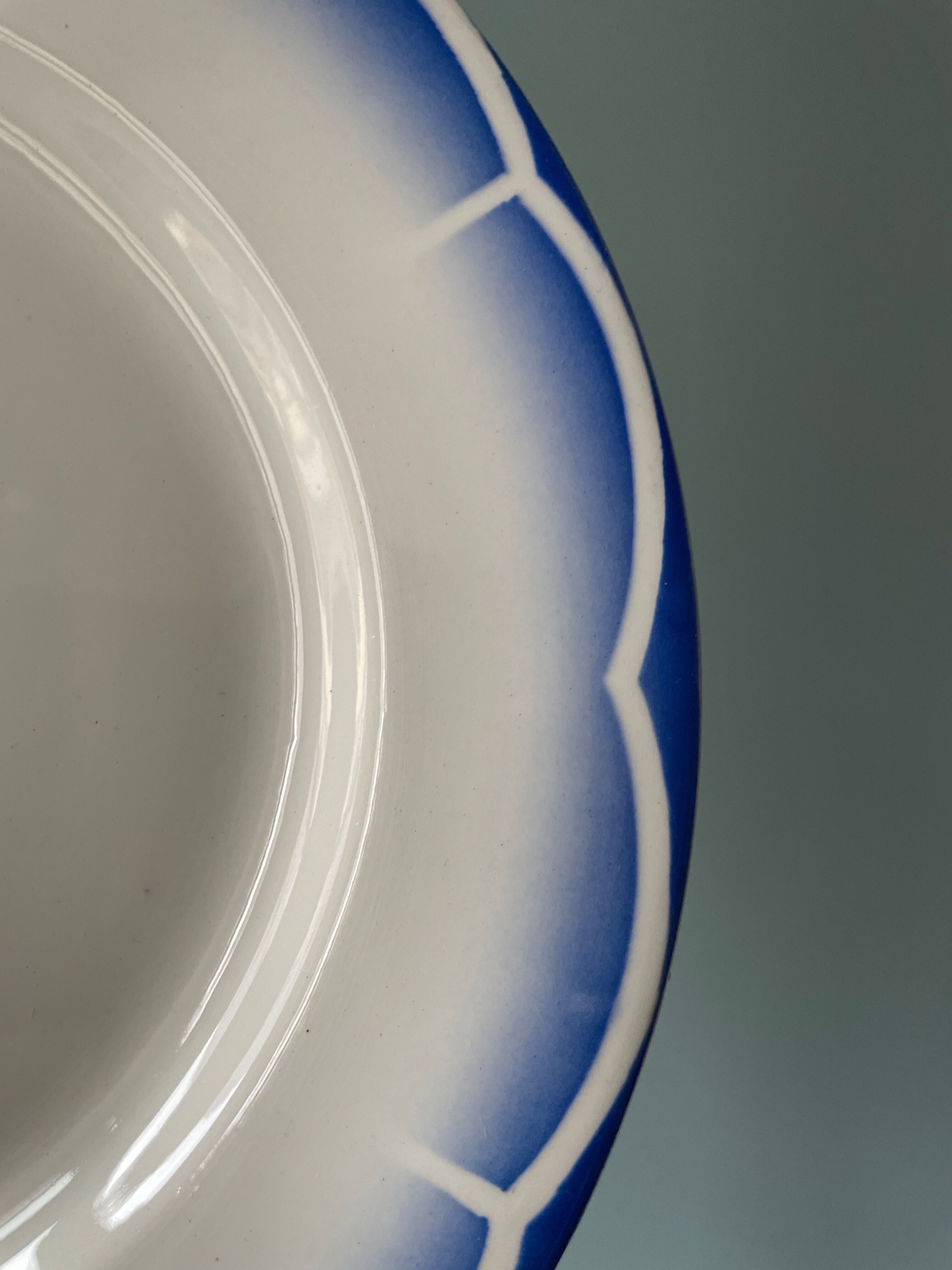 Lot de 12 assiettes plates Digoin Sarreguemines, modèle Marsac