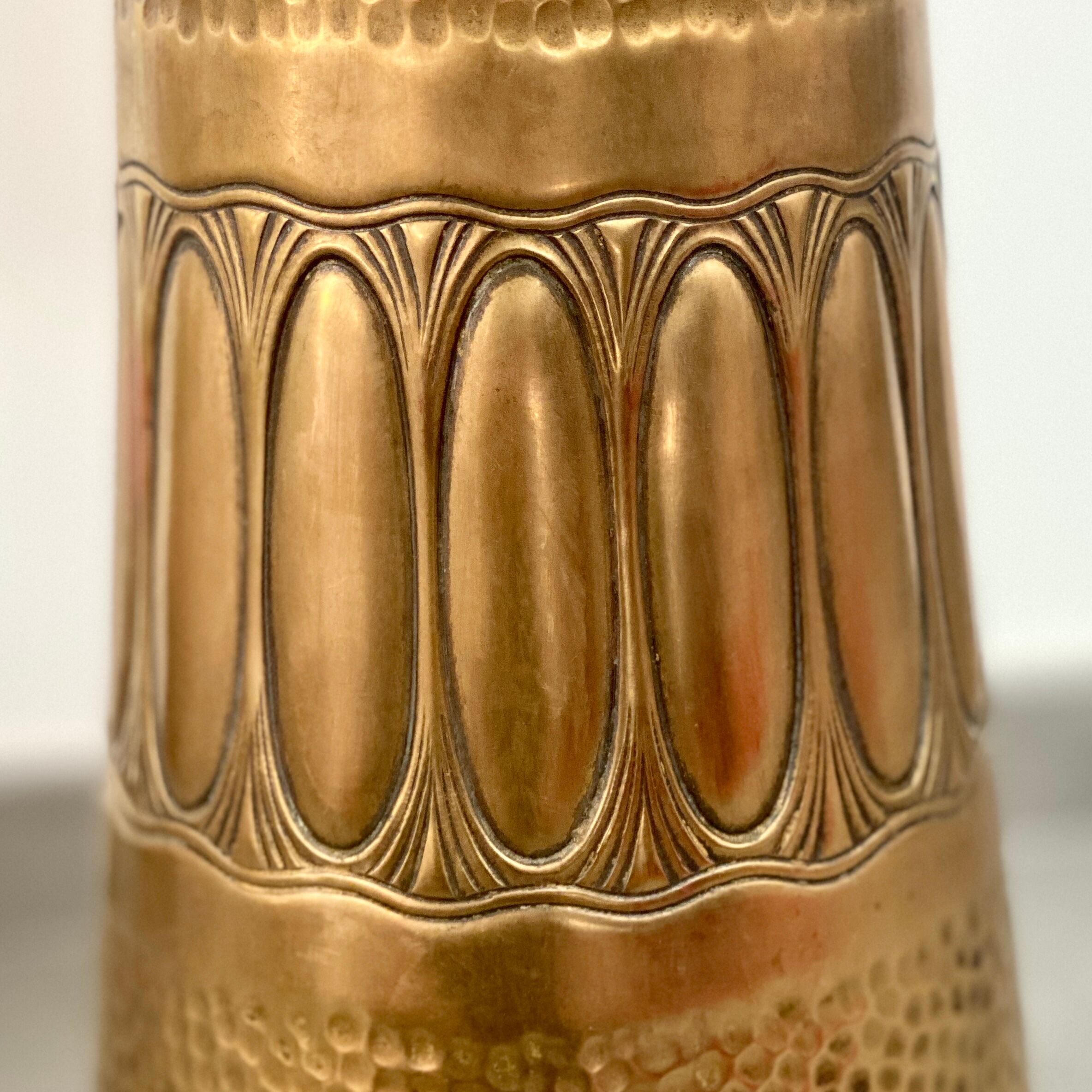 Art Deco lamp on vase - brass