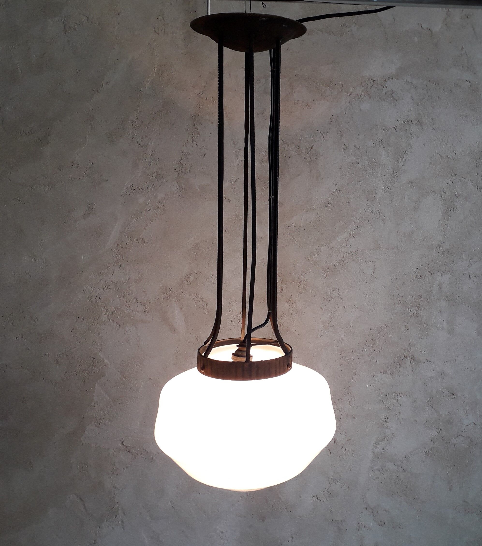 Art Deco hanging lamp