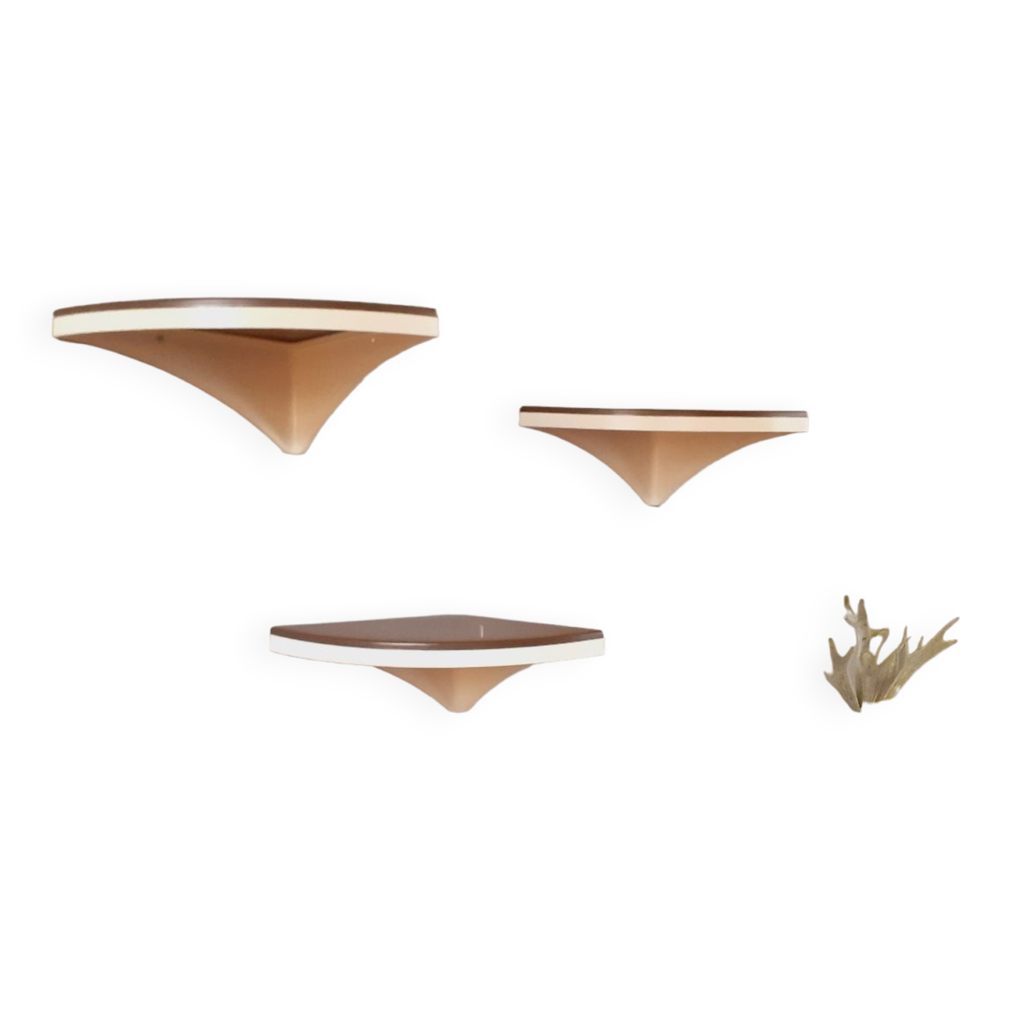 Three vintage corner shelves 70s