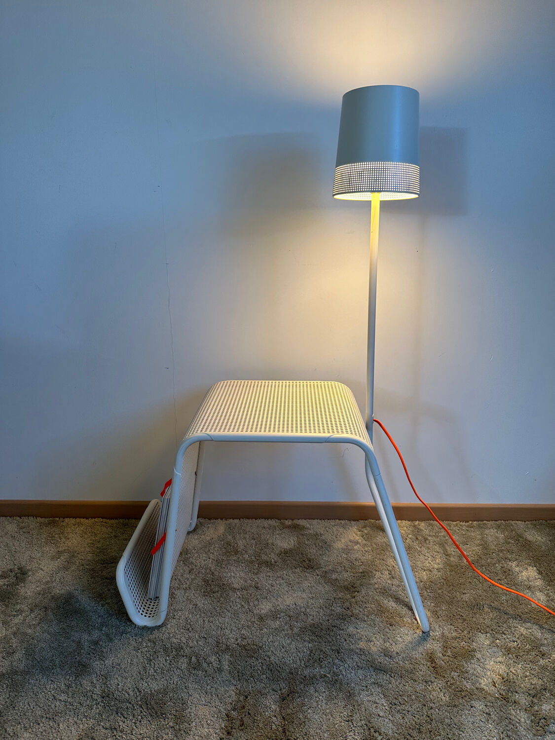 Multifunctional bedside table