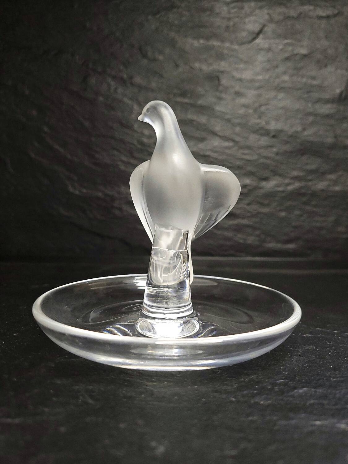 Lalique France – Satin-finished crystal dish with bird, vintage model
