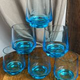 Six verres en verre bleu turquoise
