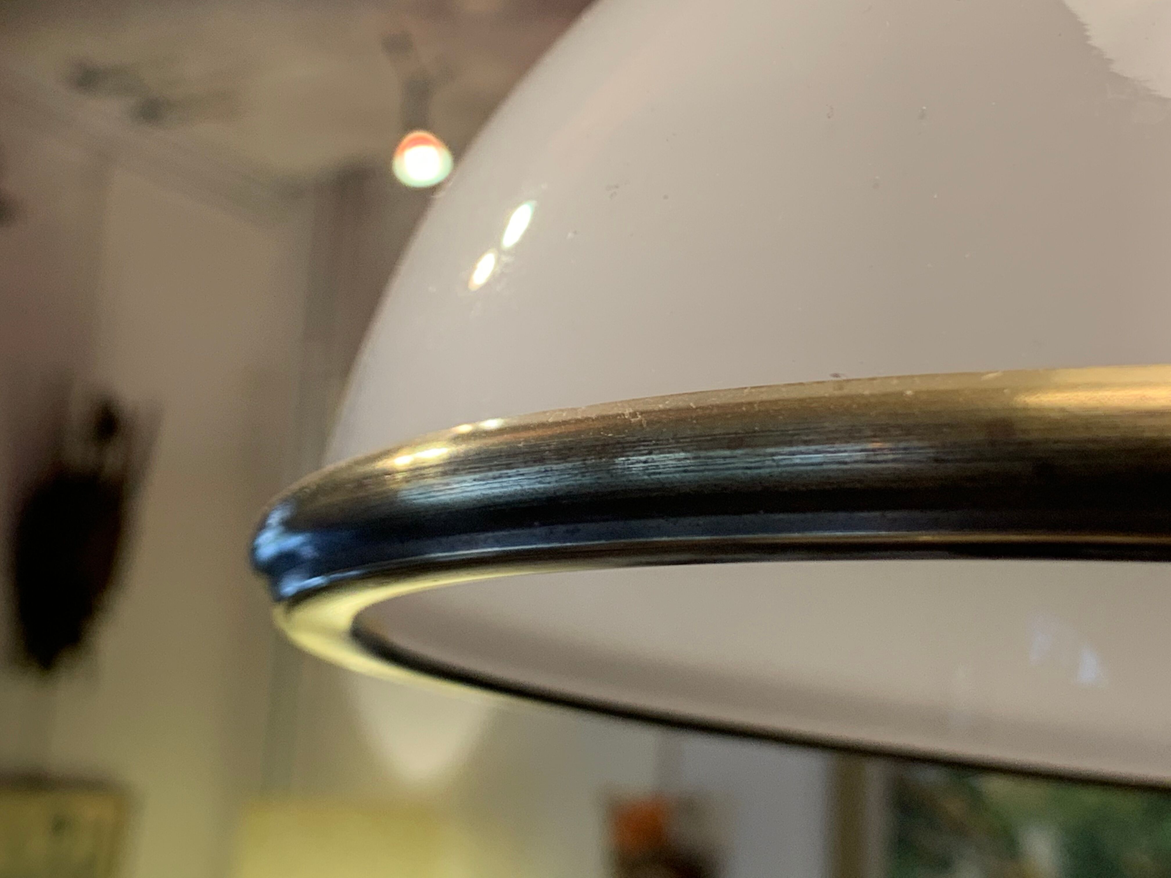 Two opaline suspensions