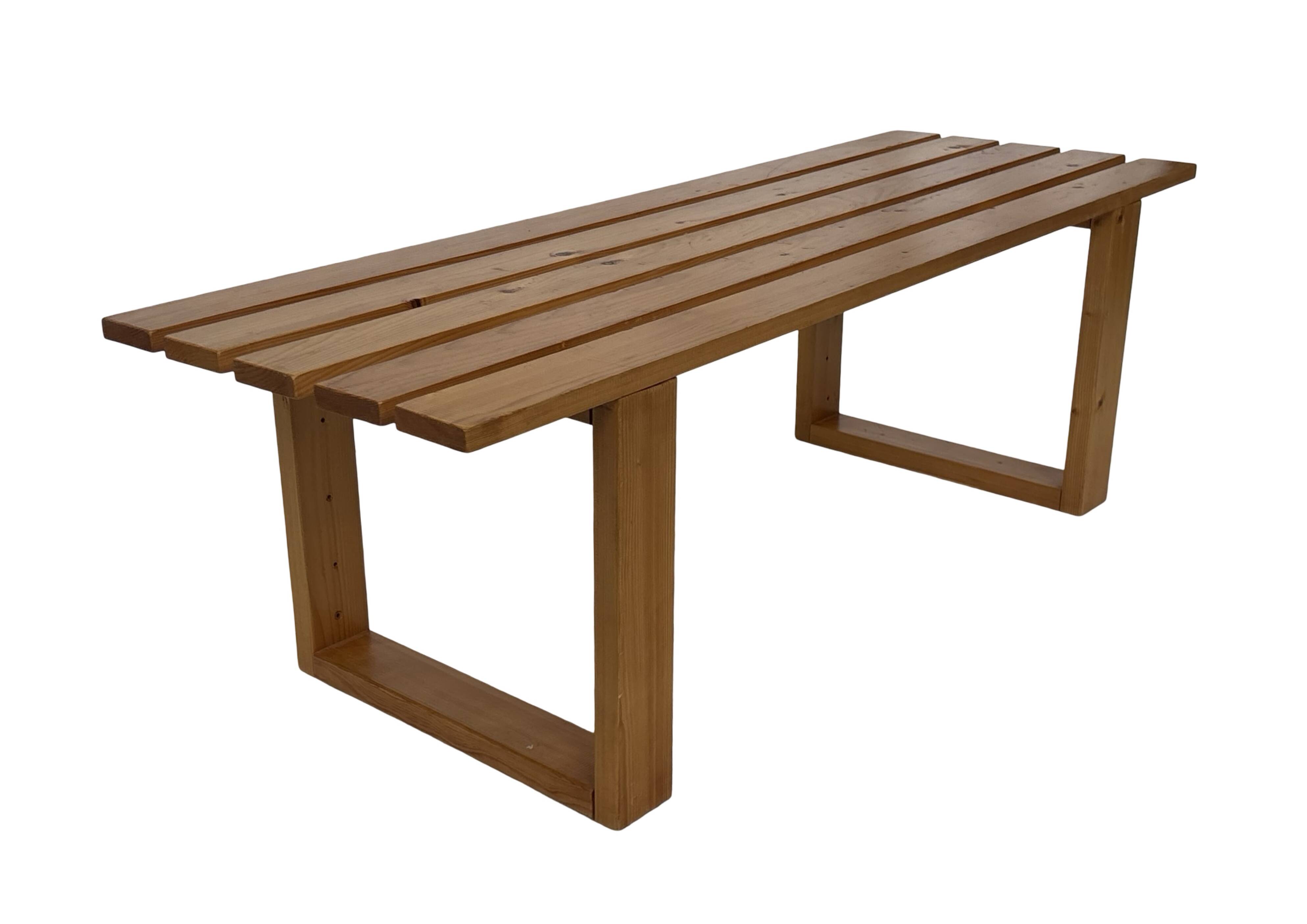 Vintage Scandinavian modern pinewood slatted bench from the 1960's