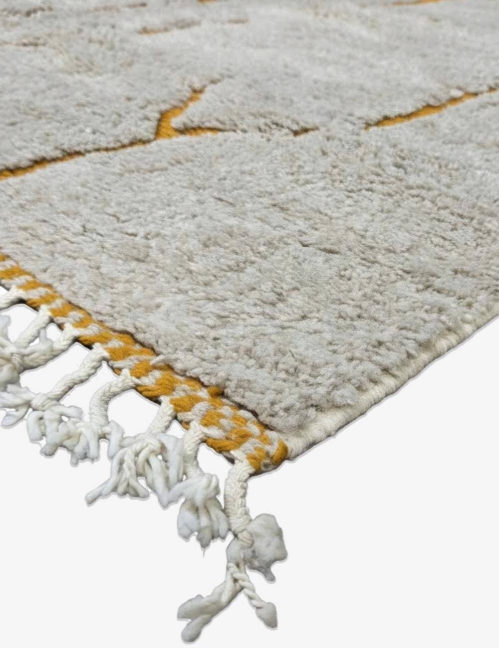 Contemporary Moroccan Rug - 303 x 246 cm
