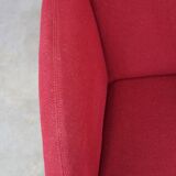 Vintage Artifort Design Armchair Model Ben in Sturdy Red Fabric