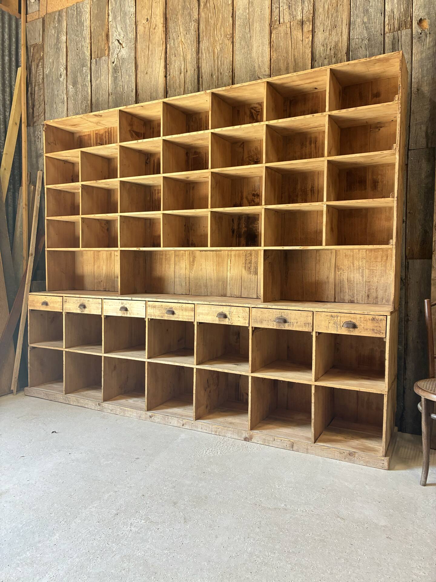 XXL workshop furniture