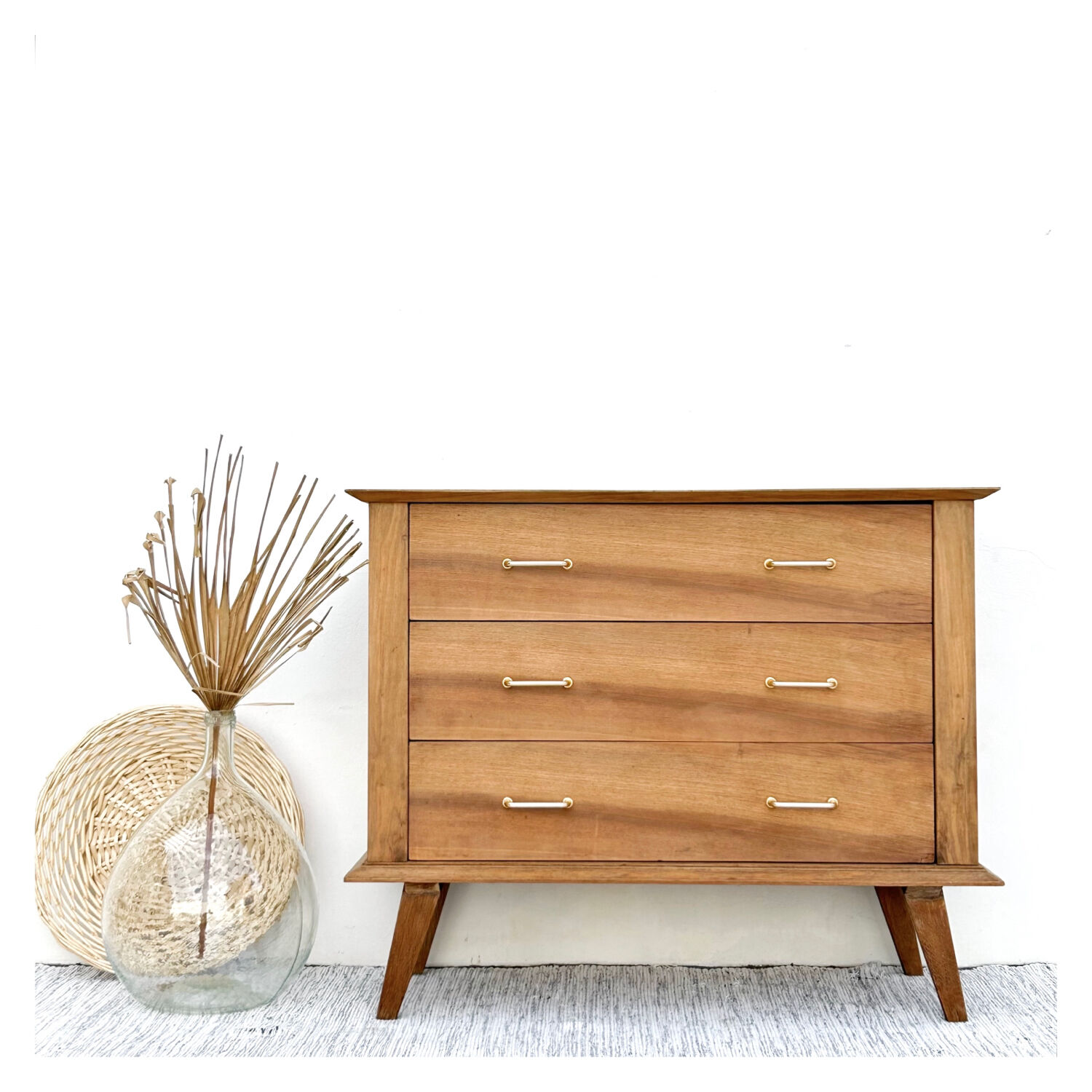 Vintage chest of drawers