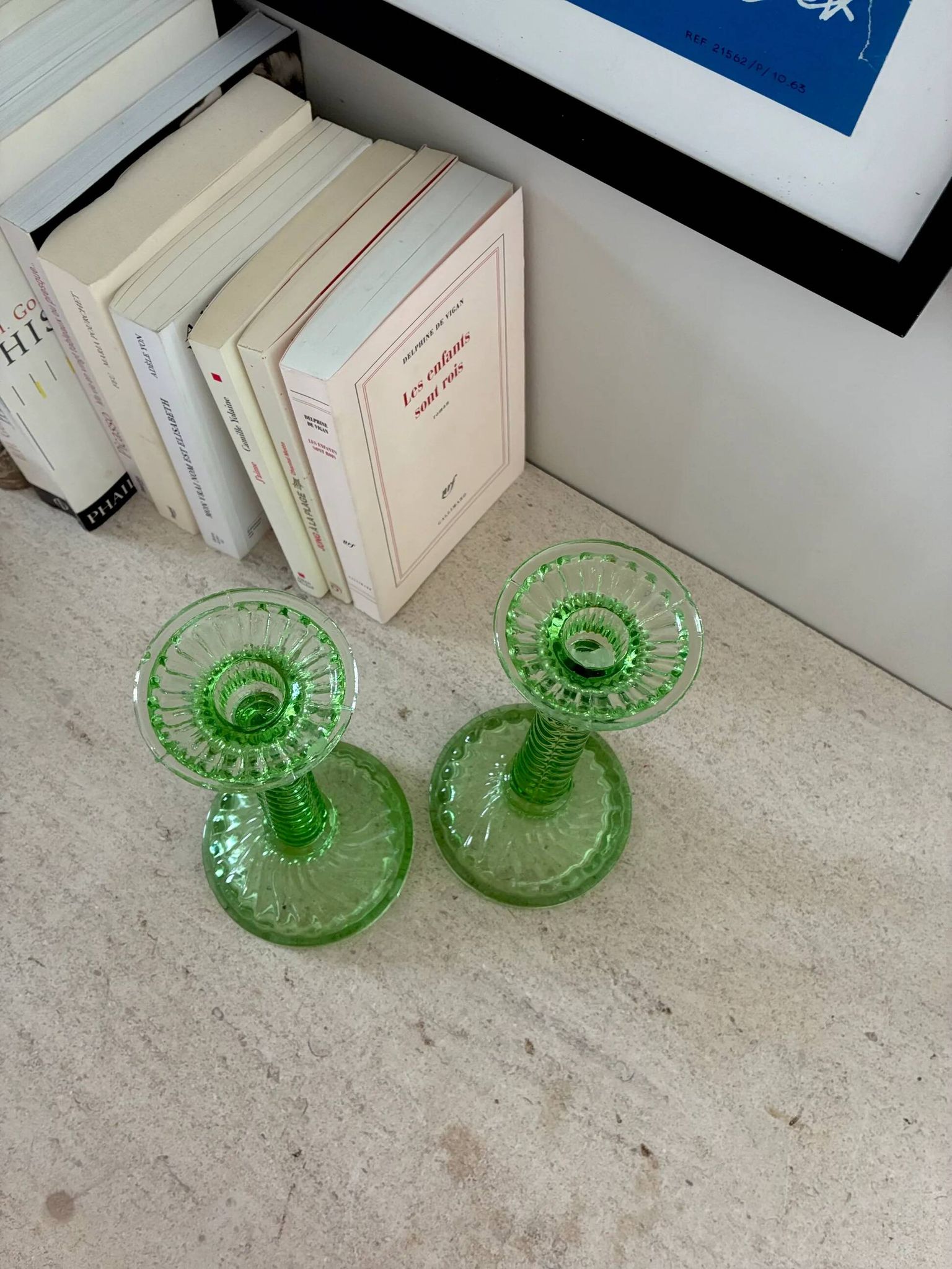 Pair of Scailmont candlesticks in green crystal - 1920/1930