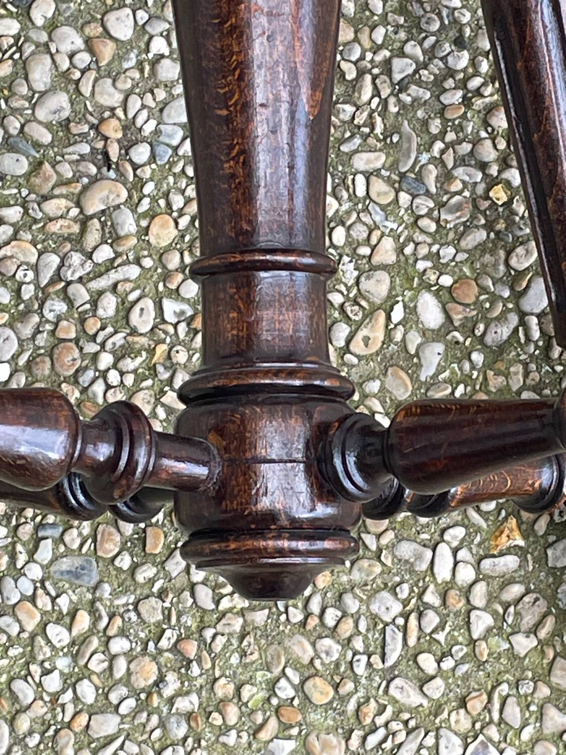 Napoleon III piano stool
