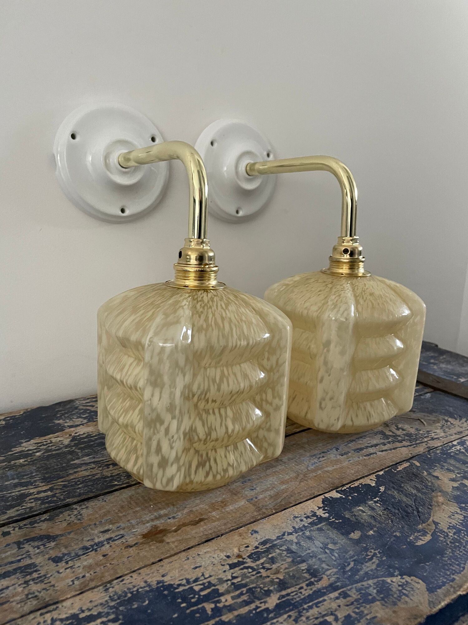 Pair of glass wall sconces by Clichy tulips Art Deco