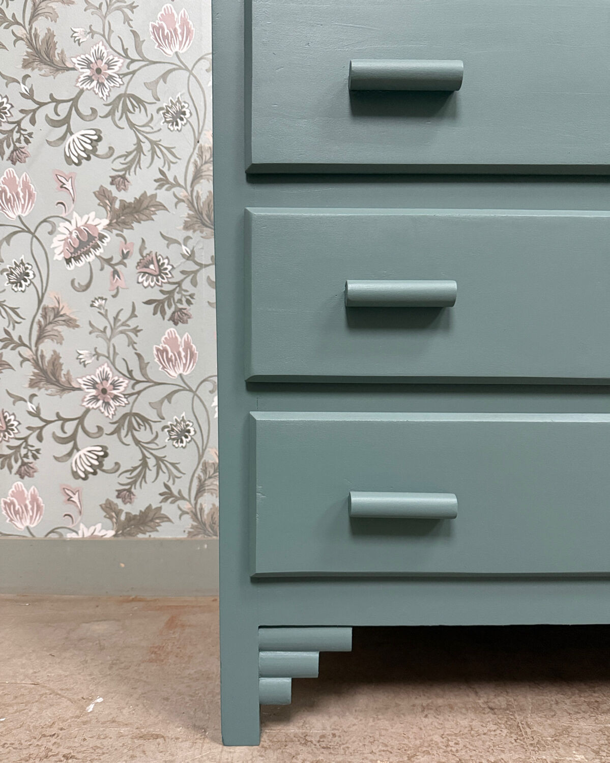 Art Deco commode (renovated)