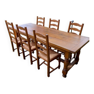 Oak farm table + 6 chairs
