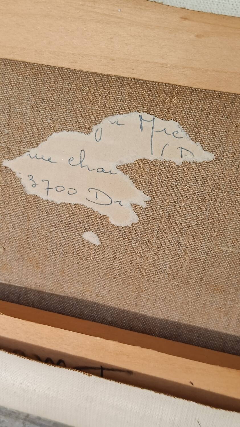 Canvas painting of a bouquet of flowers.