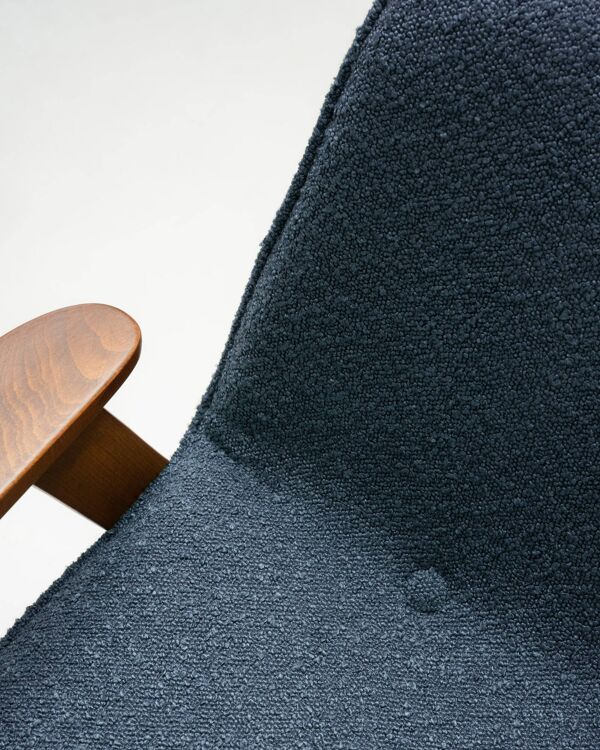 Fauteuil Modèle 366 de Józef Chierowski (1962) – Icône du design polonais