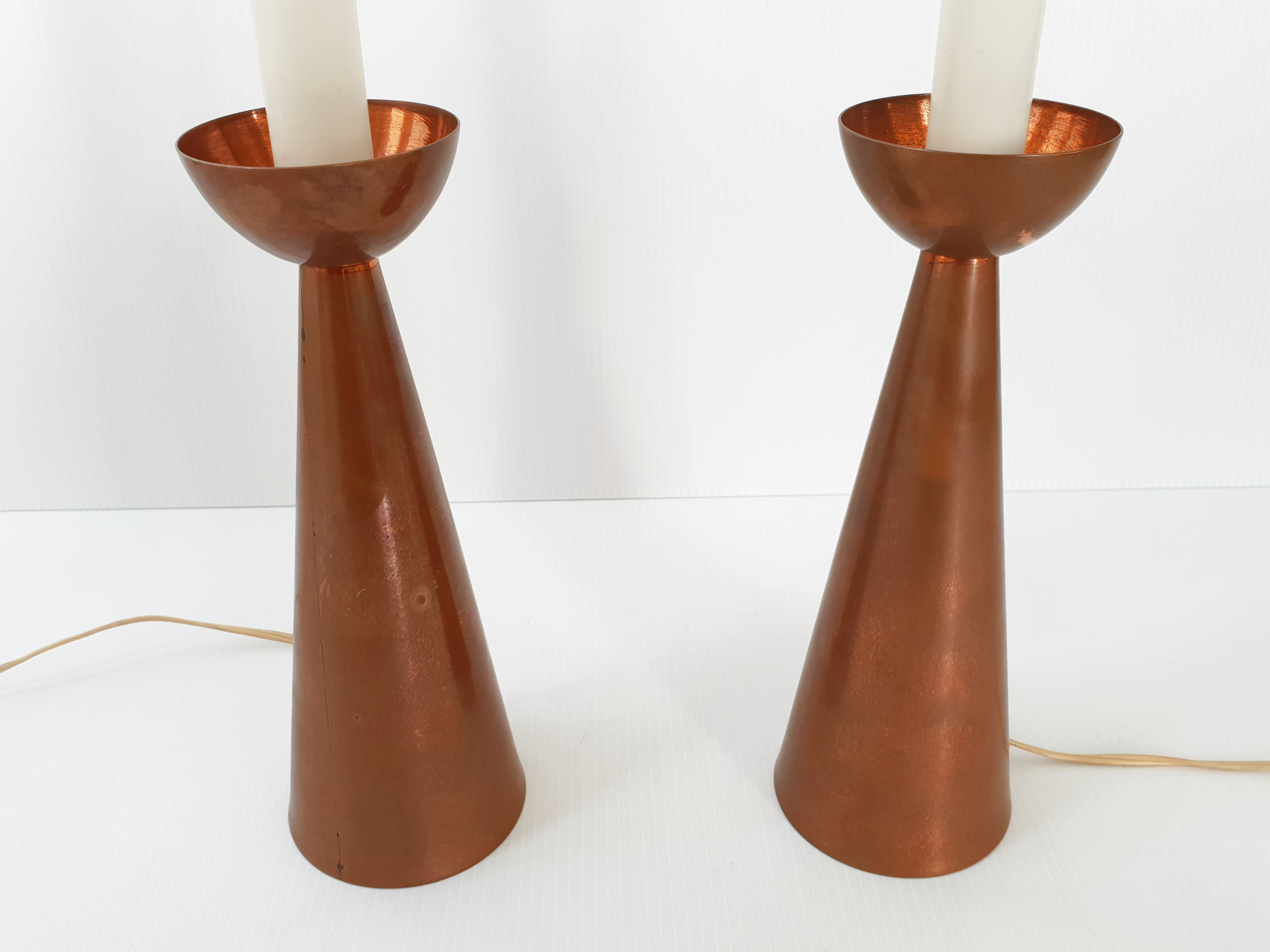Pair of 1960 lamps signed M.D