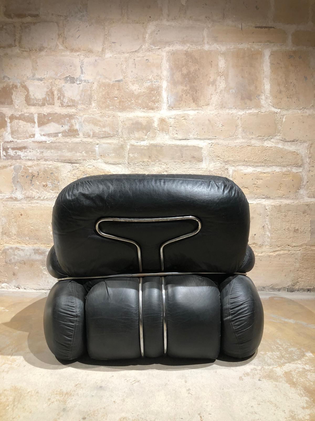 Pair of black leather armchairs by Adriano Piazzesi
