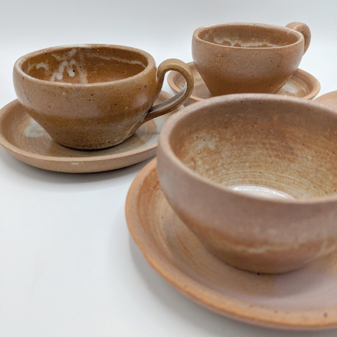 Set of cups and saucers ceramic