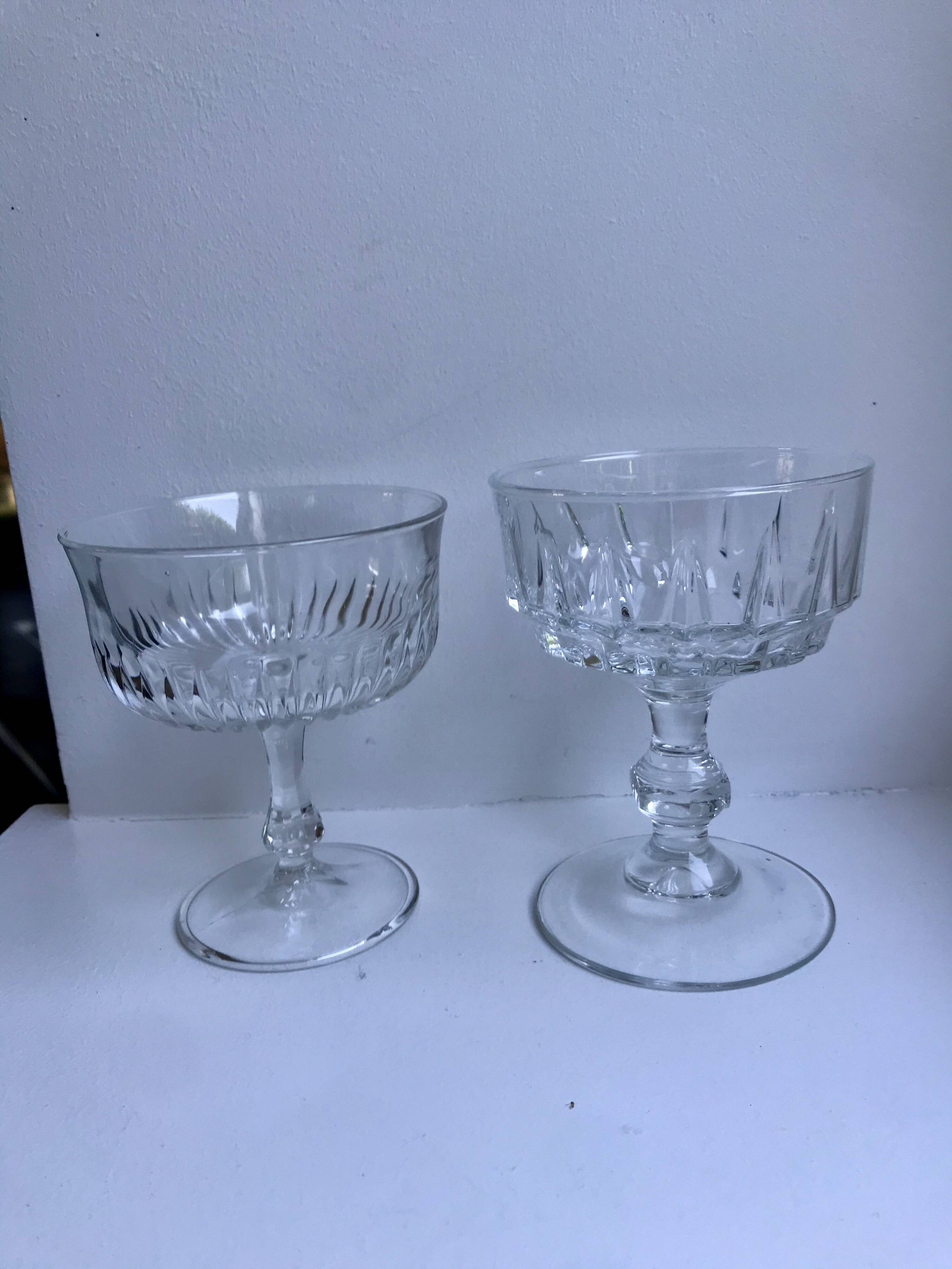 Set of 6 mismatched crystal champagne glasses 50-60s