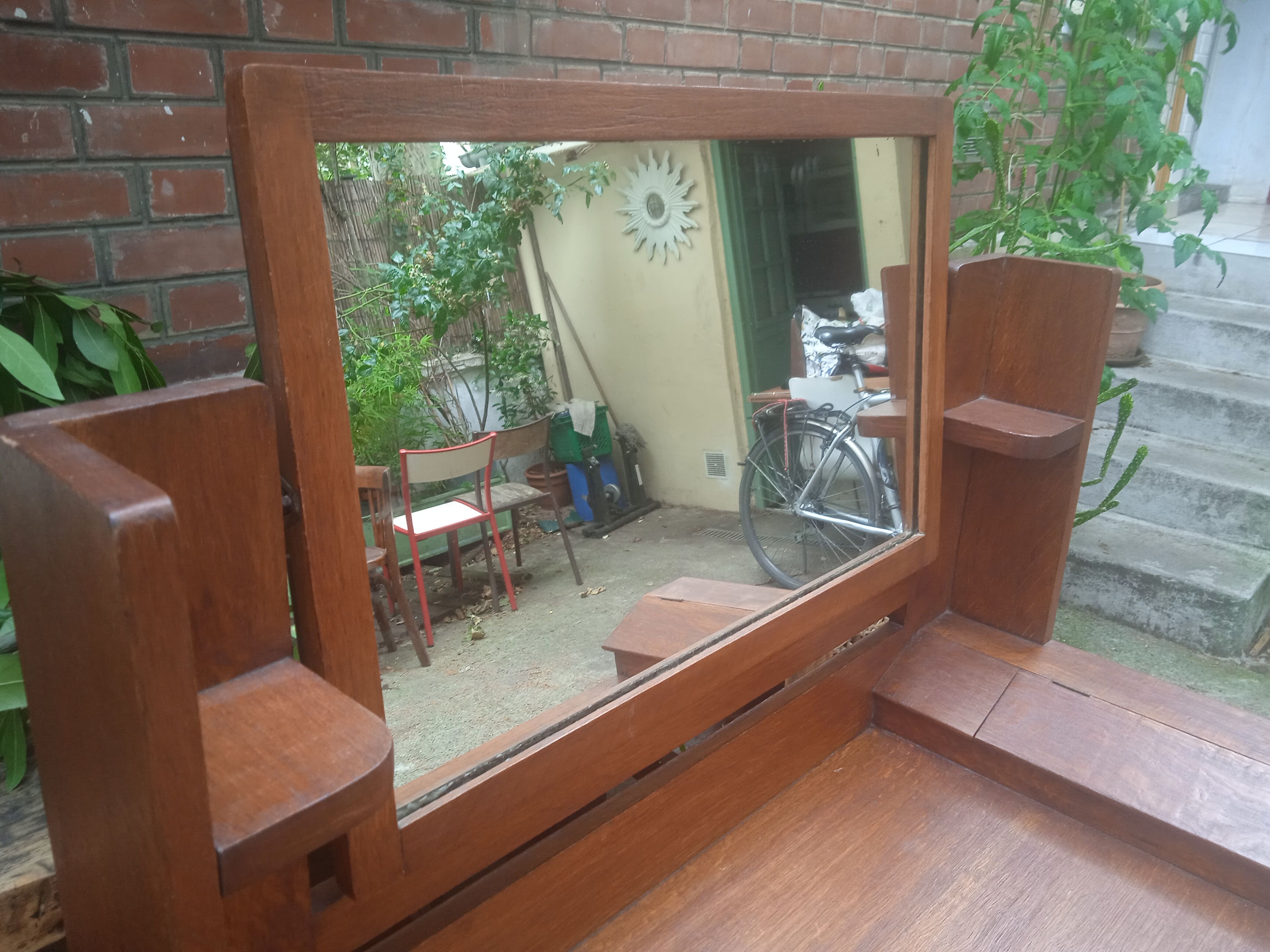 Art deco hairdresser, handcrafted