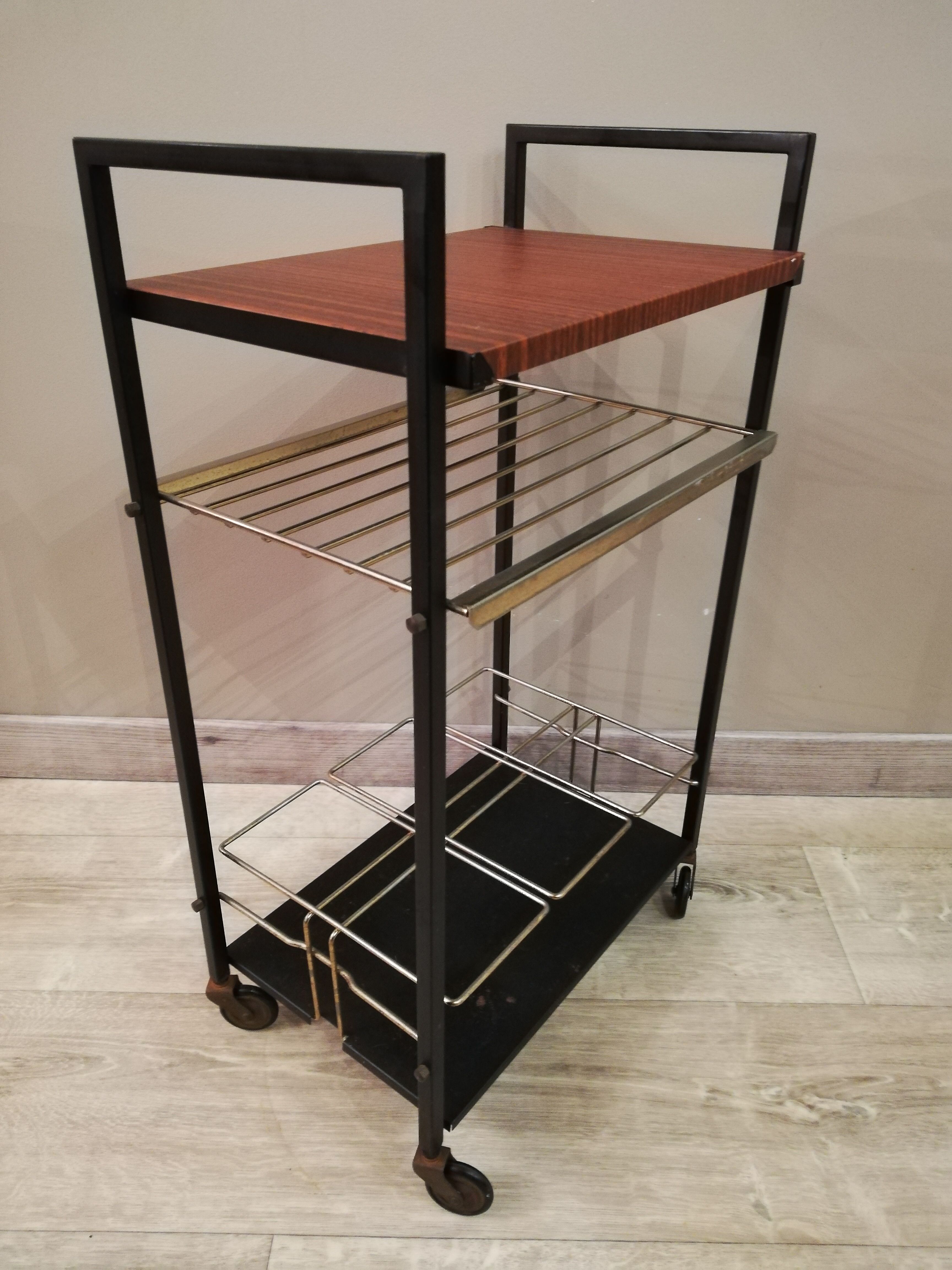 Table desserte bar moderniste