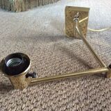 Wall lamp in gold metal