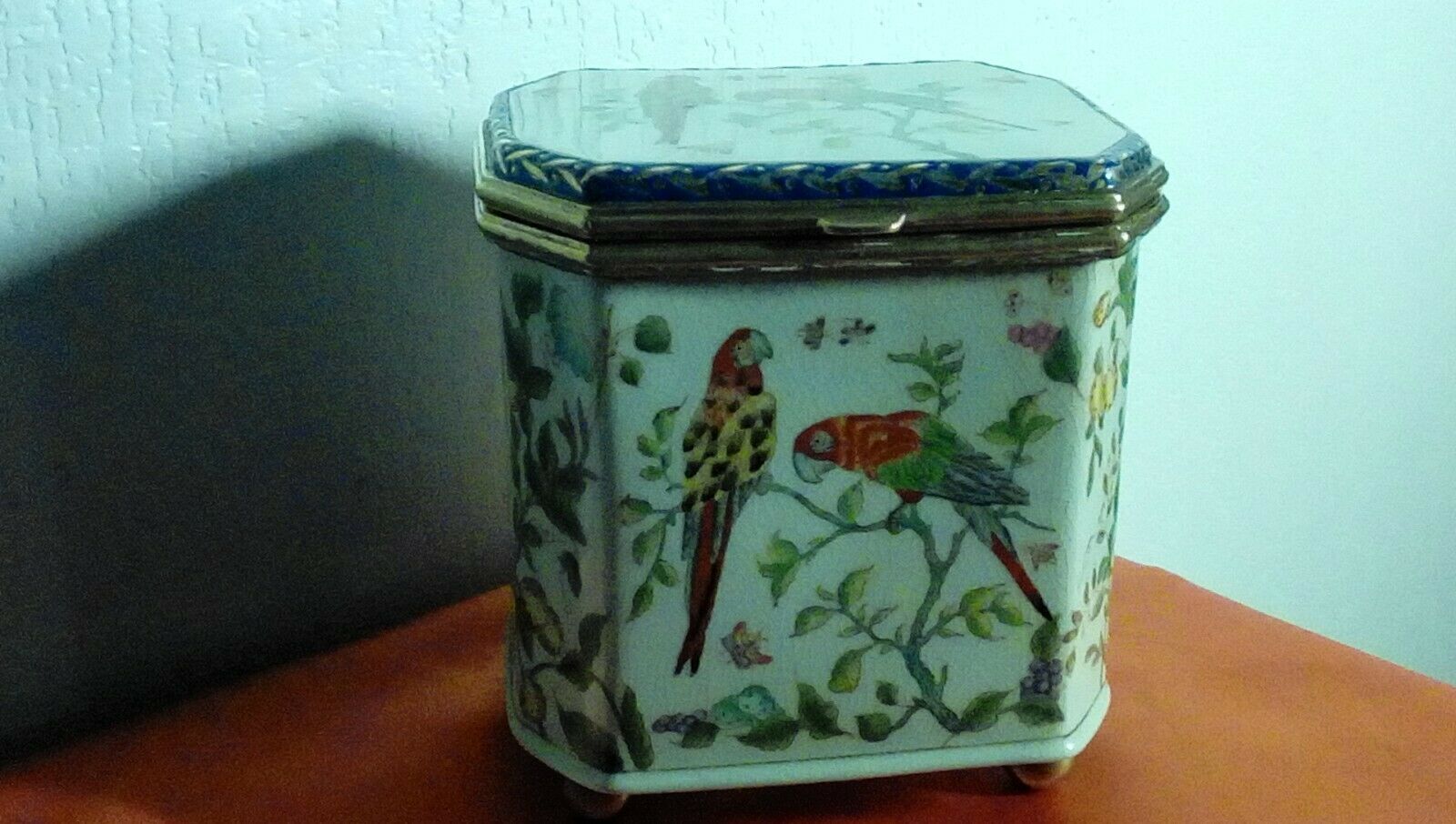 Porcelain and bronze box with parakeet decoration production Adele Carez