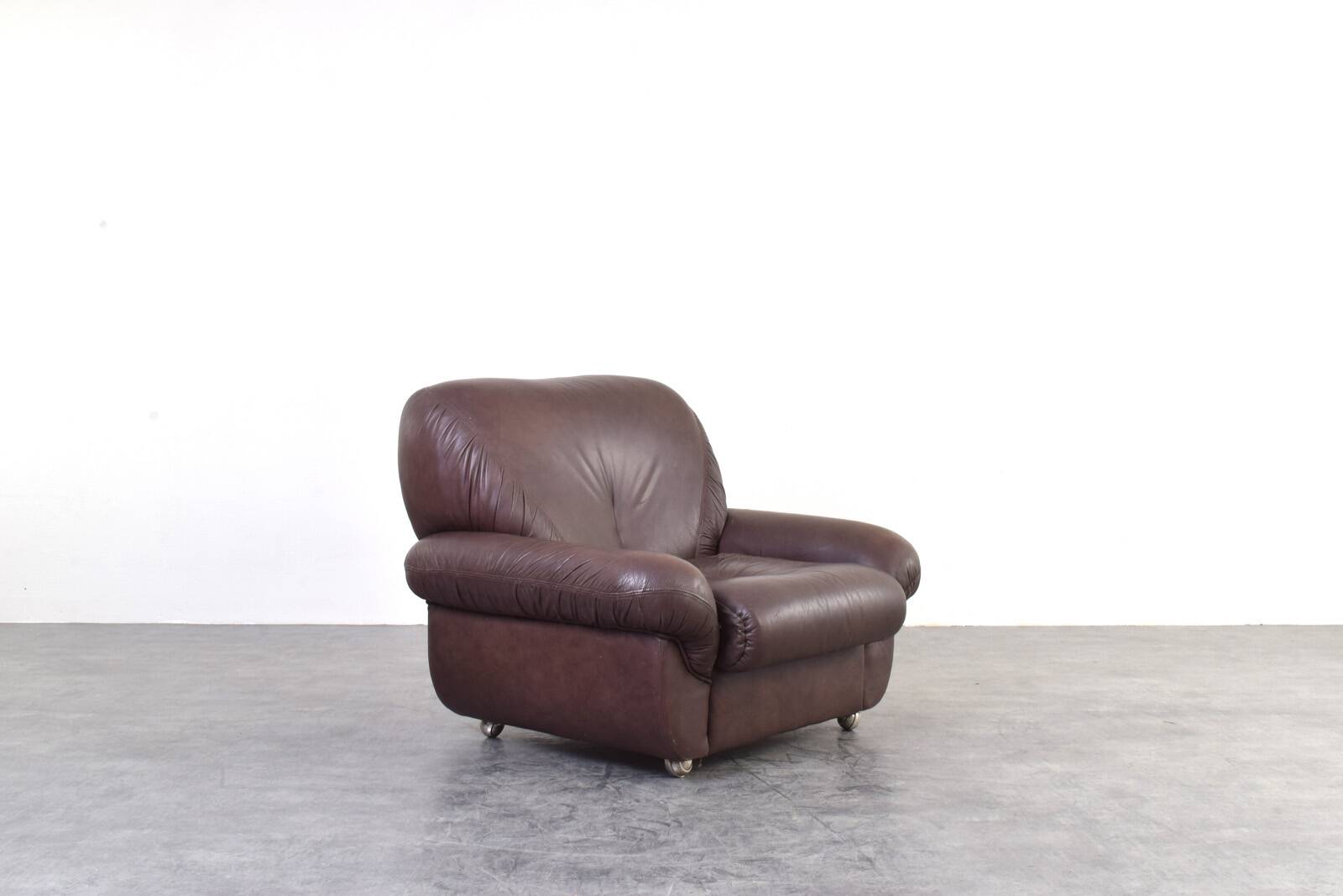 Mid-Century Italian Lounge Chairs, 1970s, Set of 2.