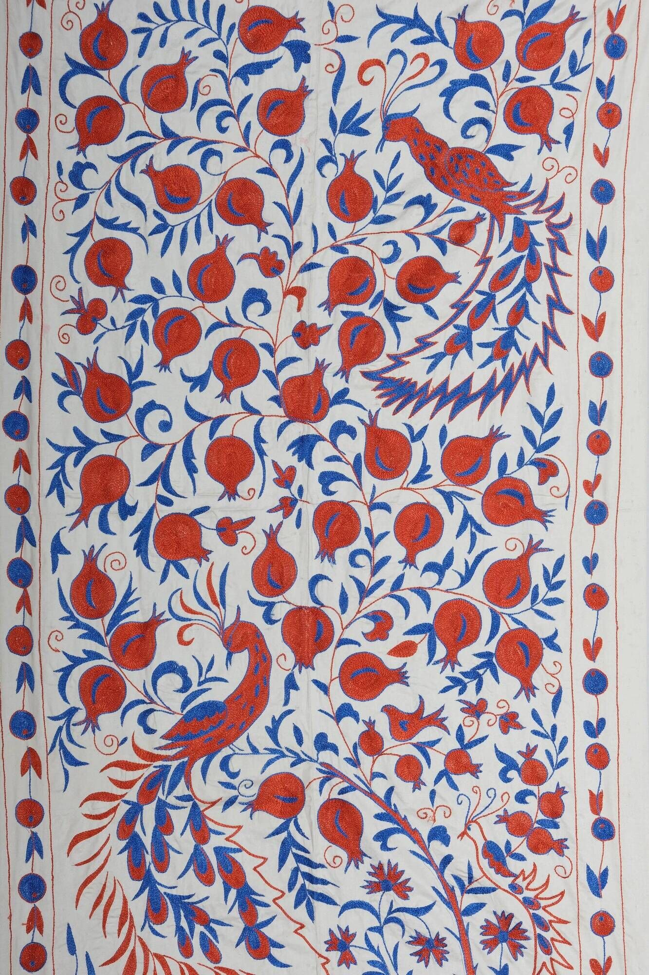 Vintage hand-embroidered tablecloth 109x189 cm