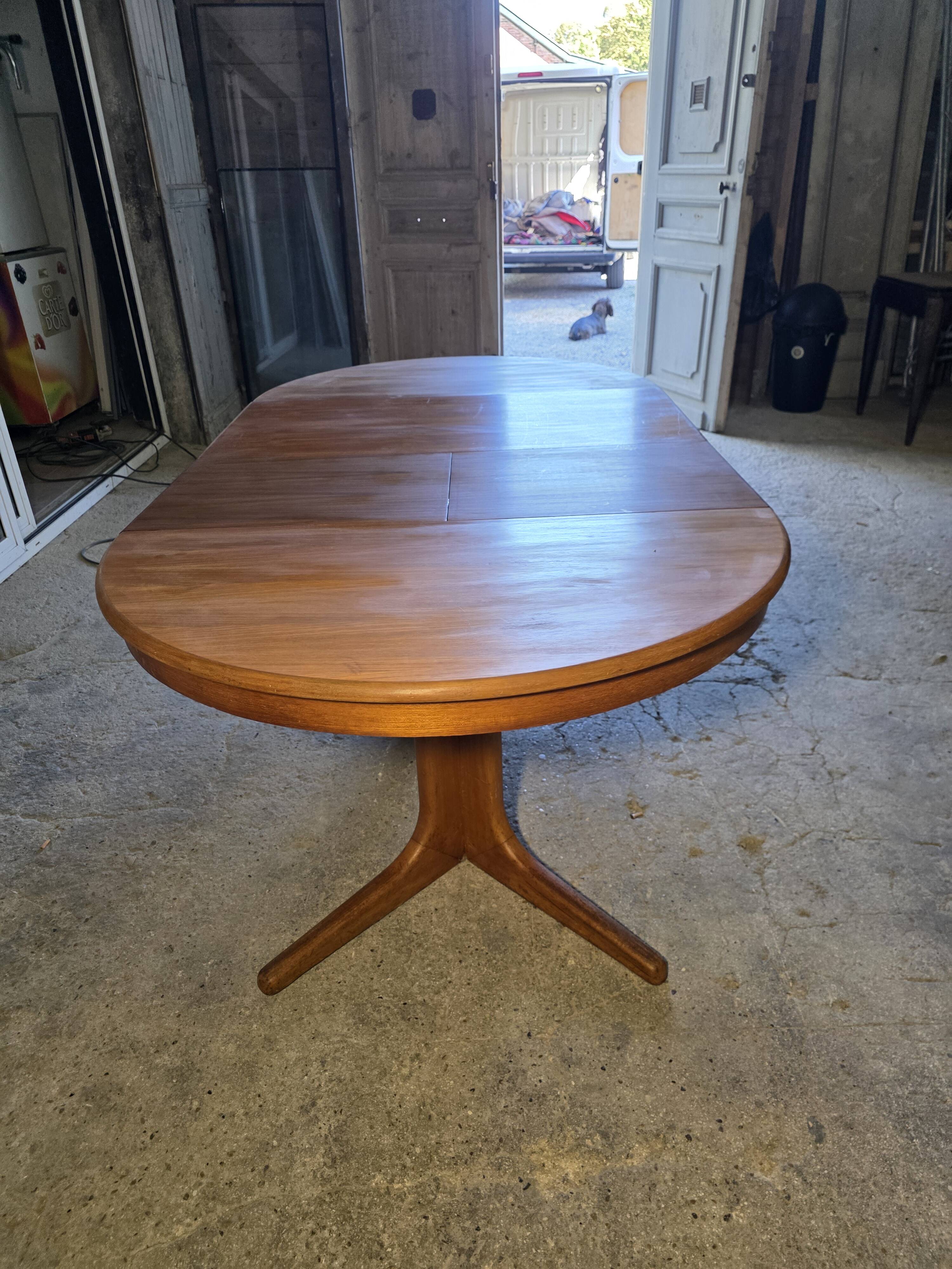 Table extensible Baumann en teck des années 60, (2 rallonges)
