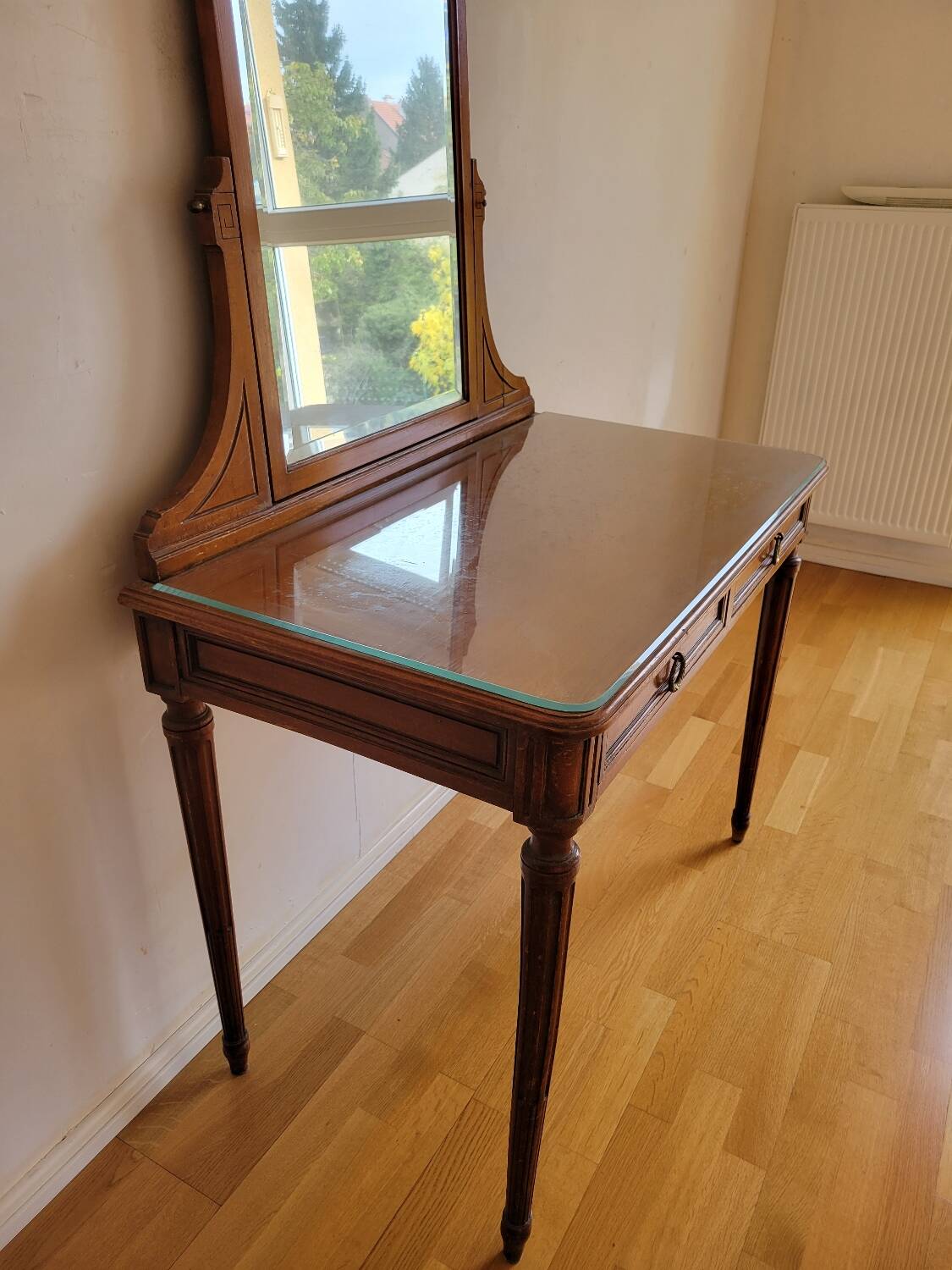Louis XVI style dressing table