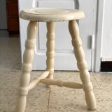 Vintage tripod stool from the 70s painted wood