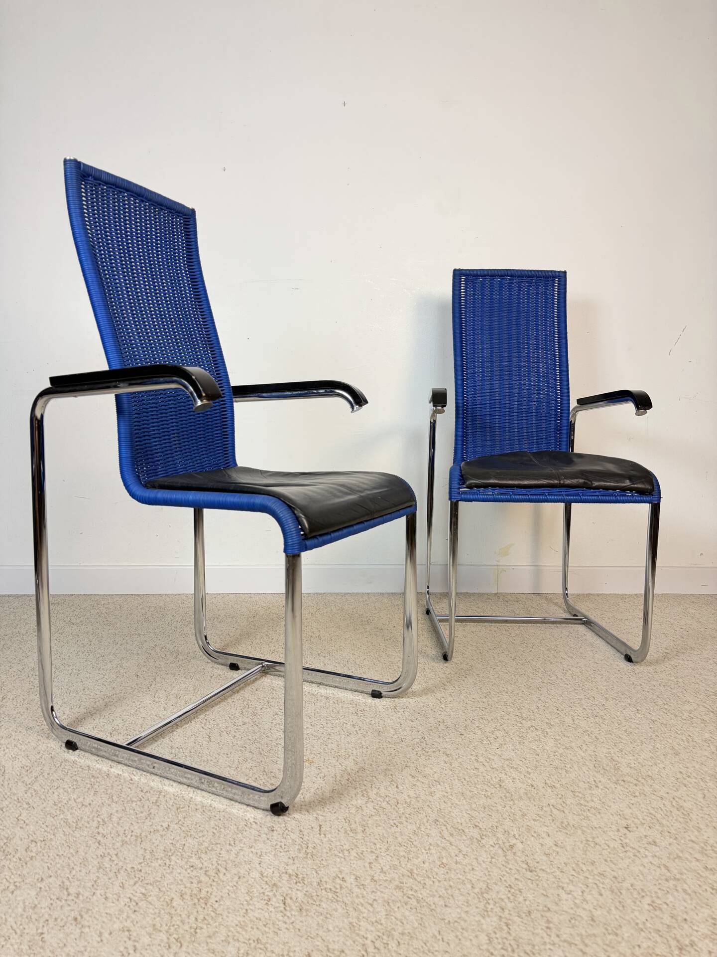 Paire de chaises Cantilever D25 Marcel Breuer pour Tecta – Bauhaus