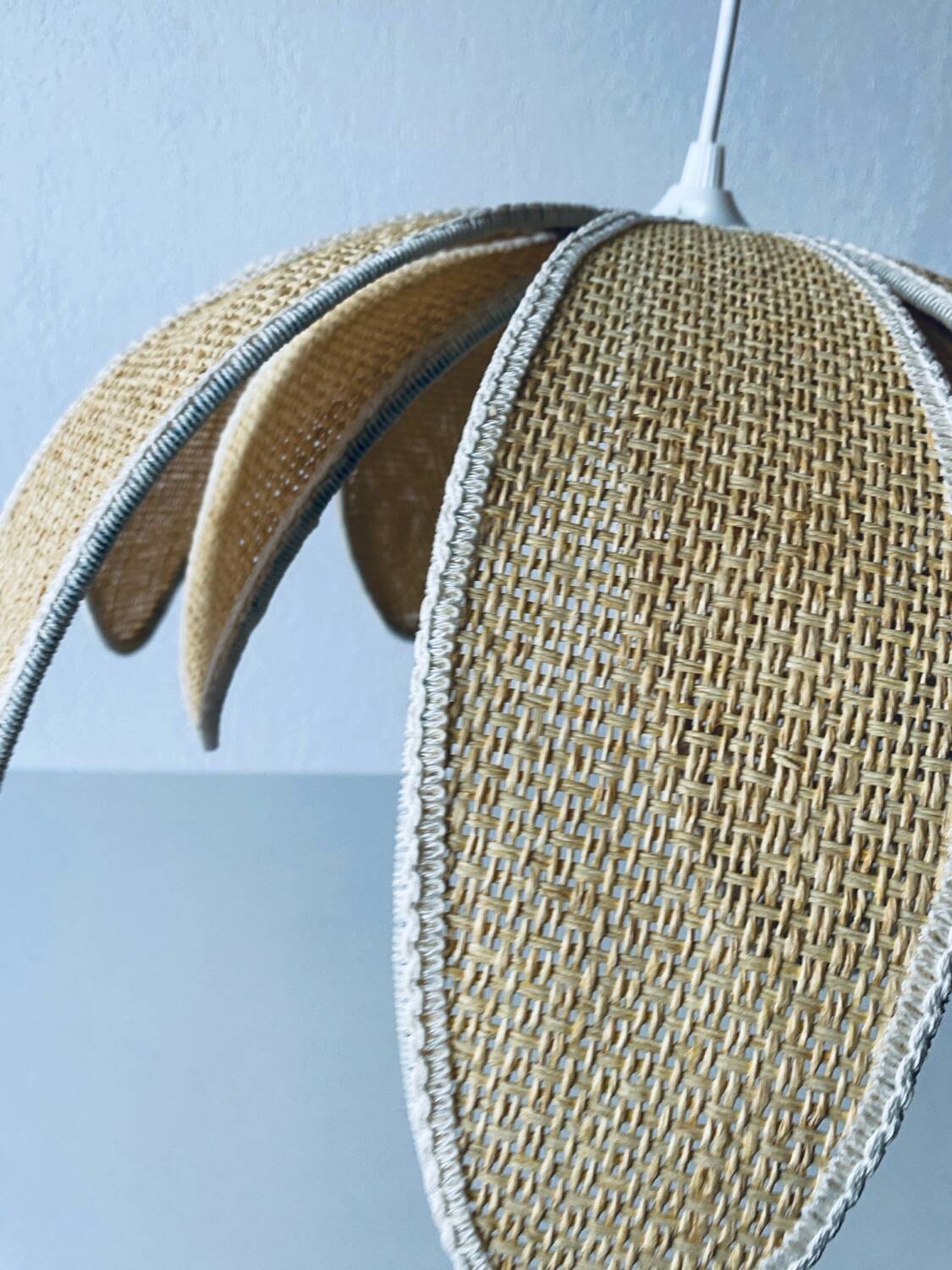 Lotus flower pendant light