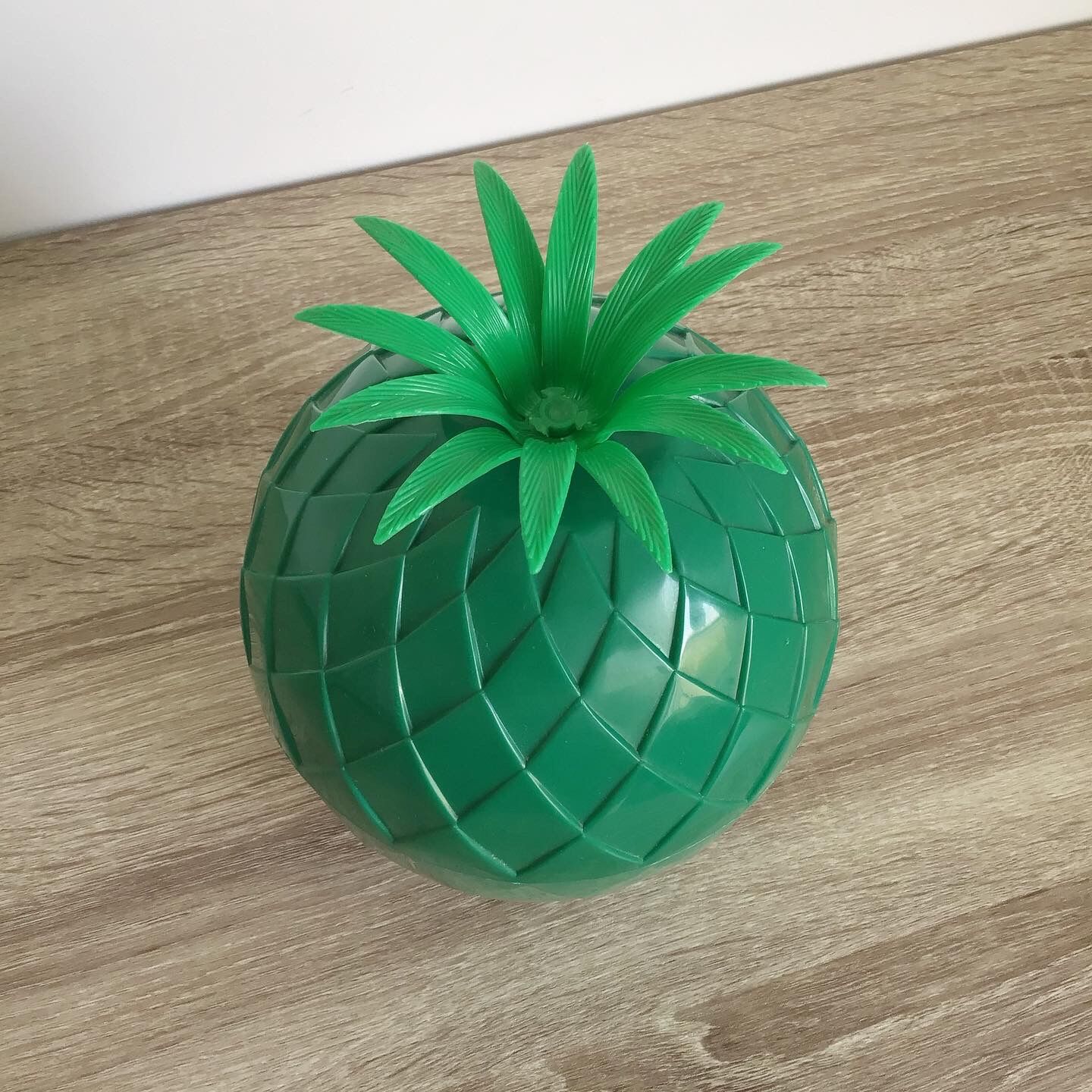 Vintage ice pineapples