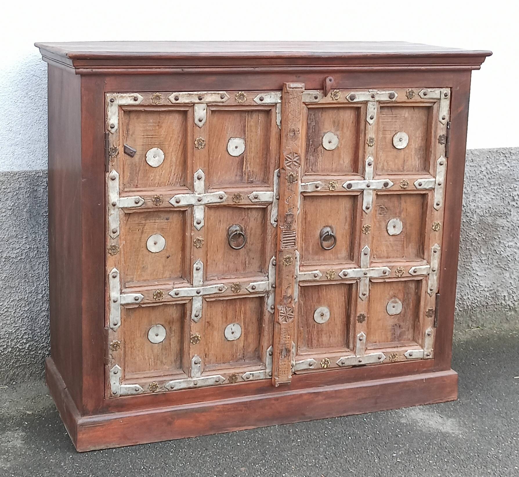 Small old wooden sideboard with two doors