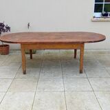 Old oval farm table 2m42
