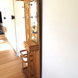 Entrance cloakroom coat rack