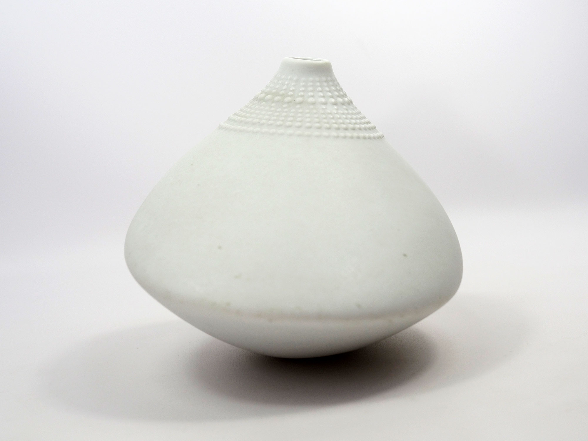 Tapio Wirkkala Porcelain "Pollo" vase for Rosenthal 1970s