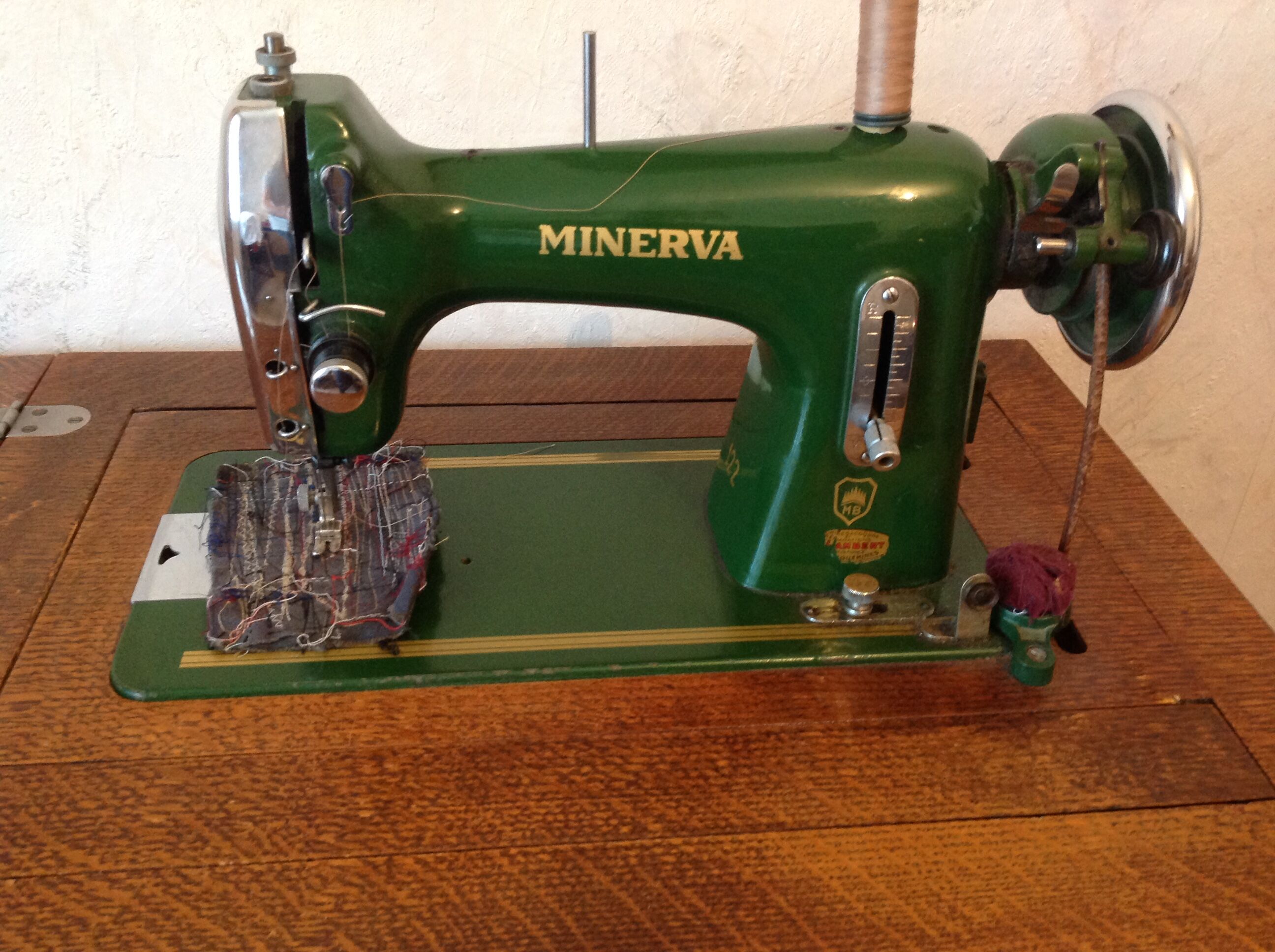 Furniture with Minerva sewing machine / vintage 50s-60s