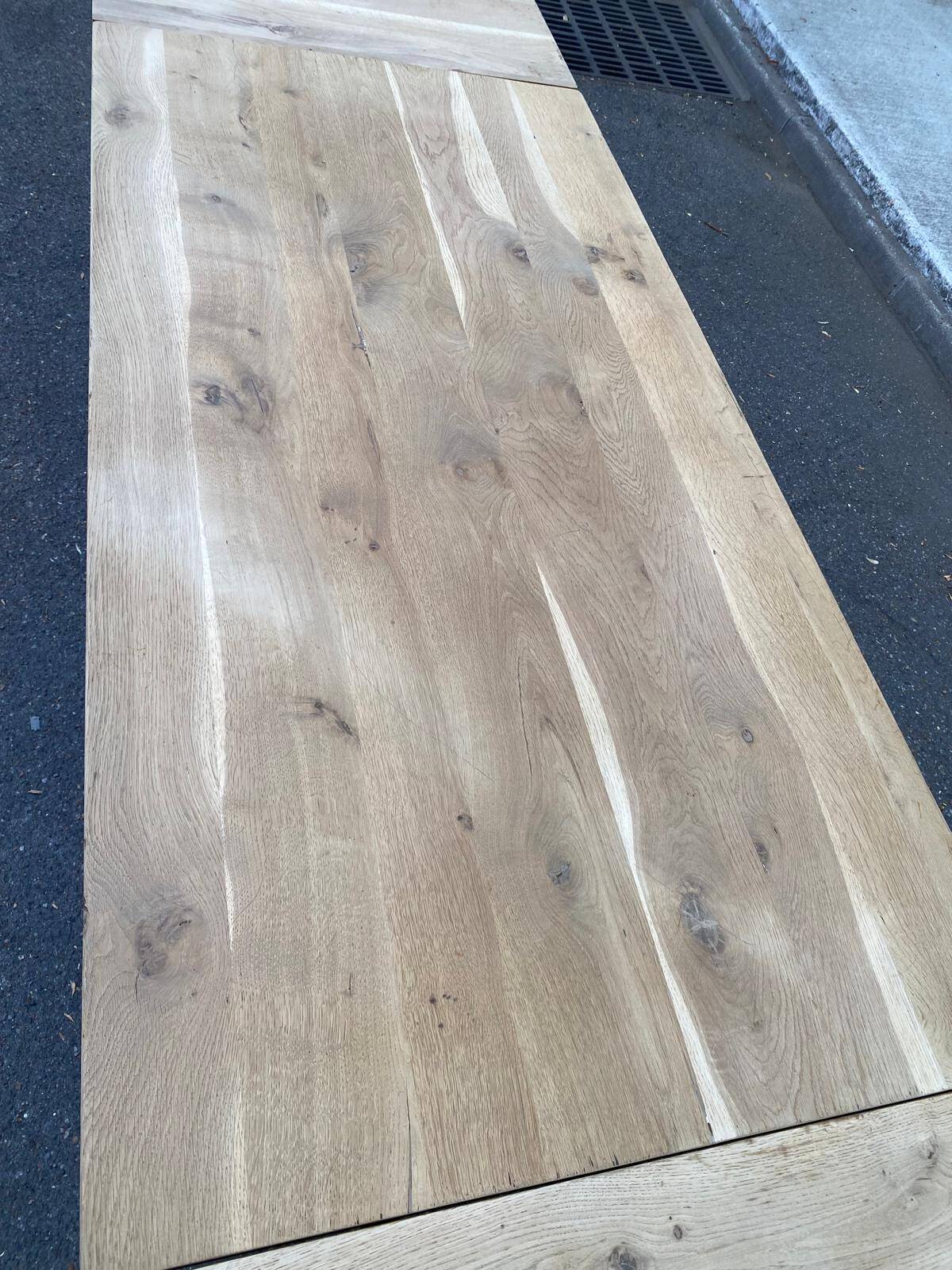 Farmhouse dining table extendable stripped in raw solid oak 180-270cm 1