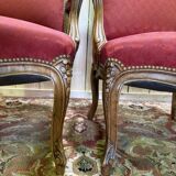 Paire de fauteuils cabriolets de style Louis XVI soie Rouge