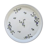 Ancient dish with floral decoration