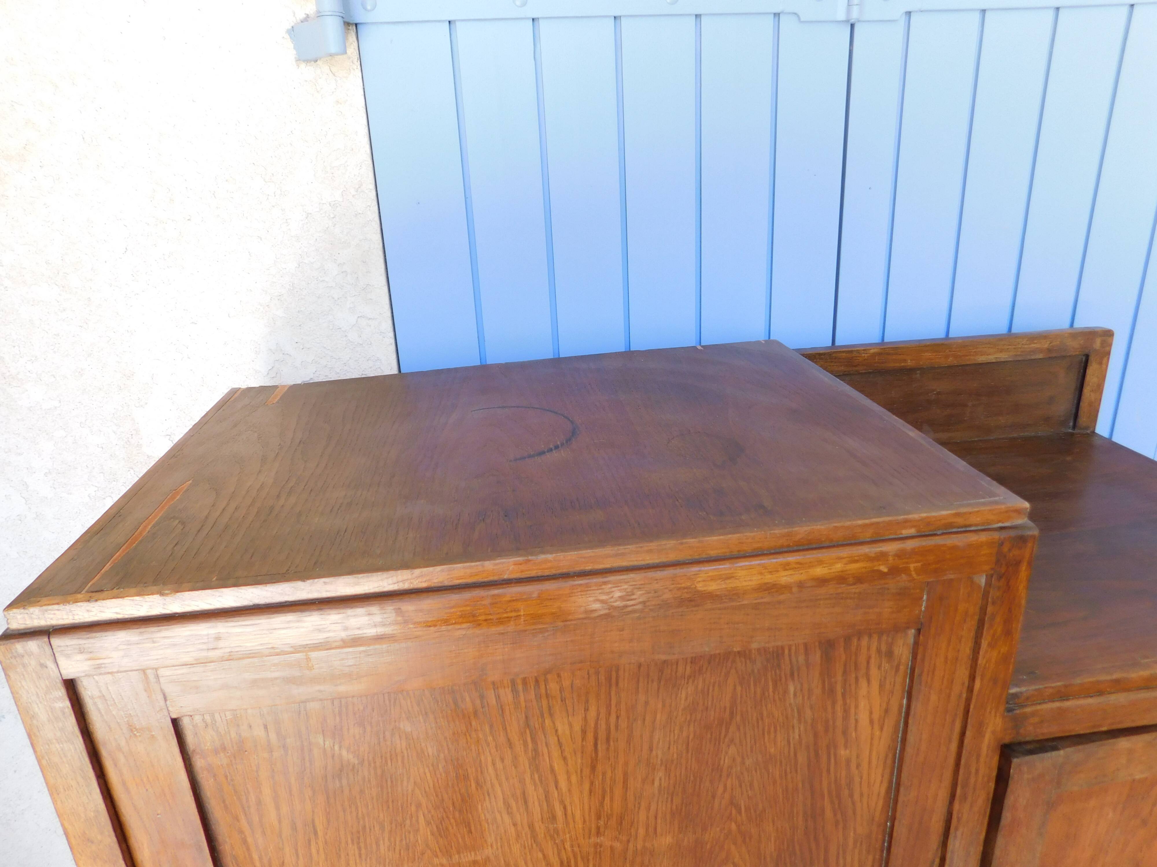 Armoire asymétrique